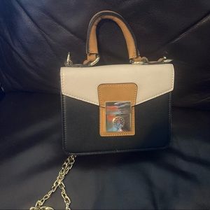 Small leather bag